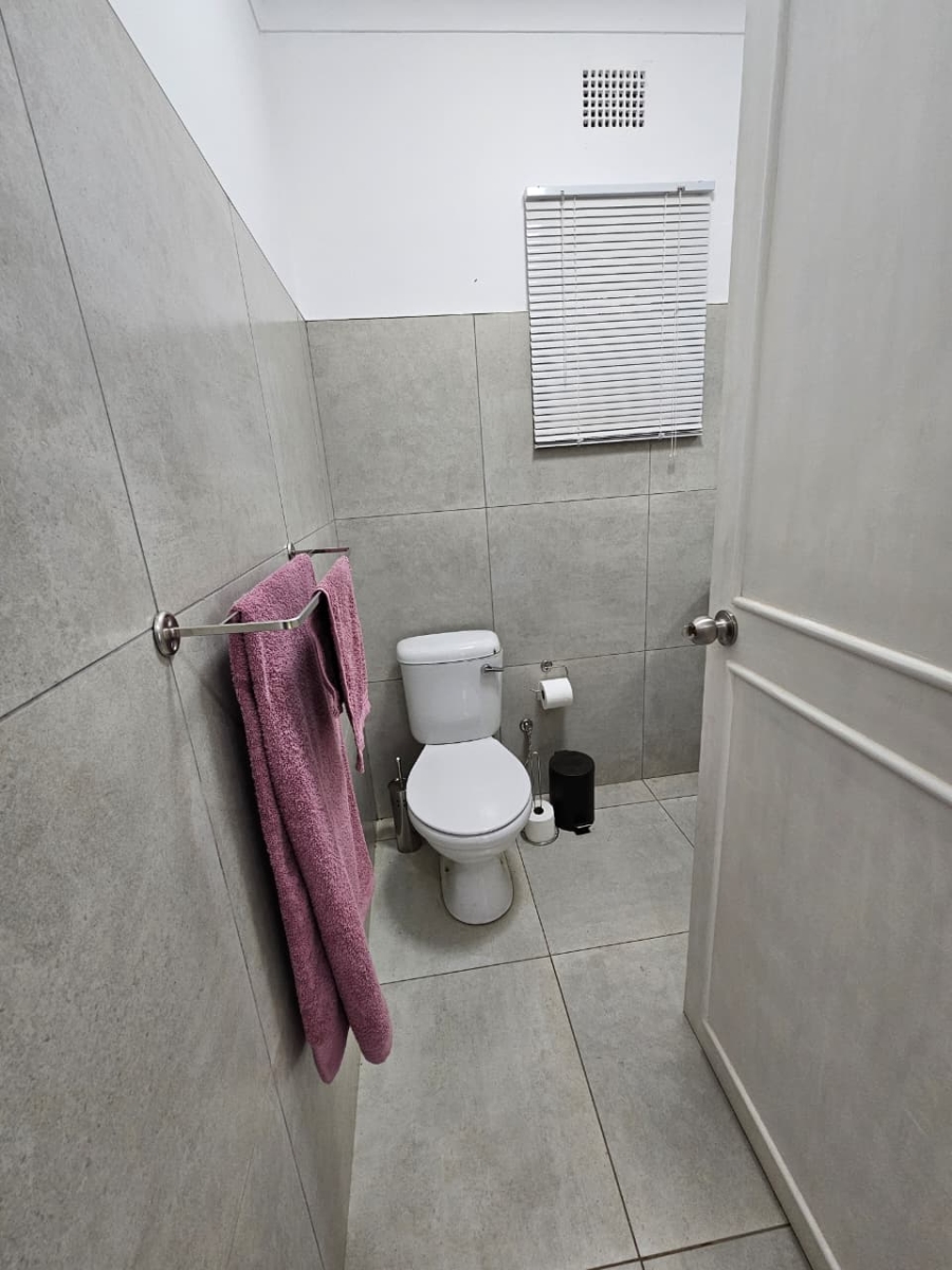 8 Bedroom Property for Sale in Irene Park North West